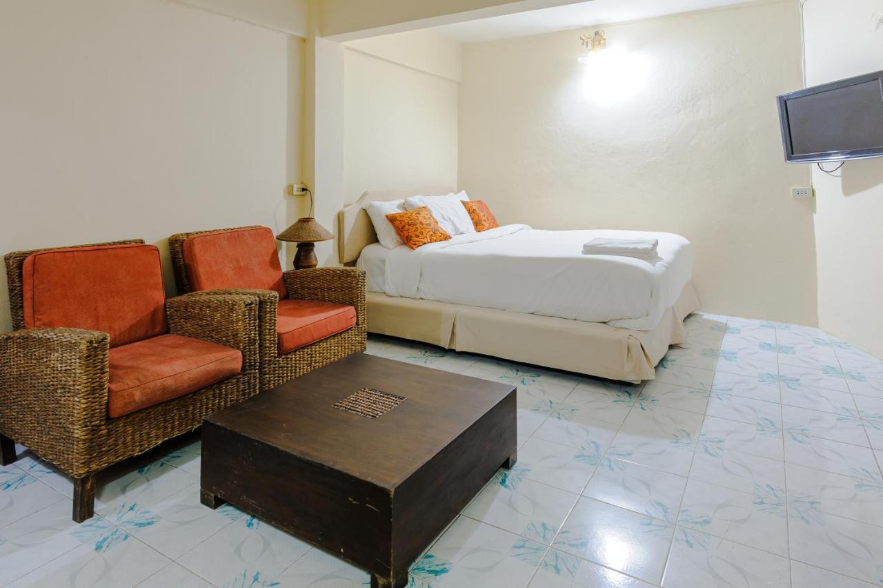 High5 Guesthouse Патая Екстериор снимка