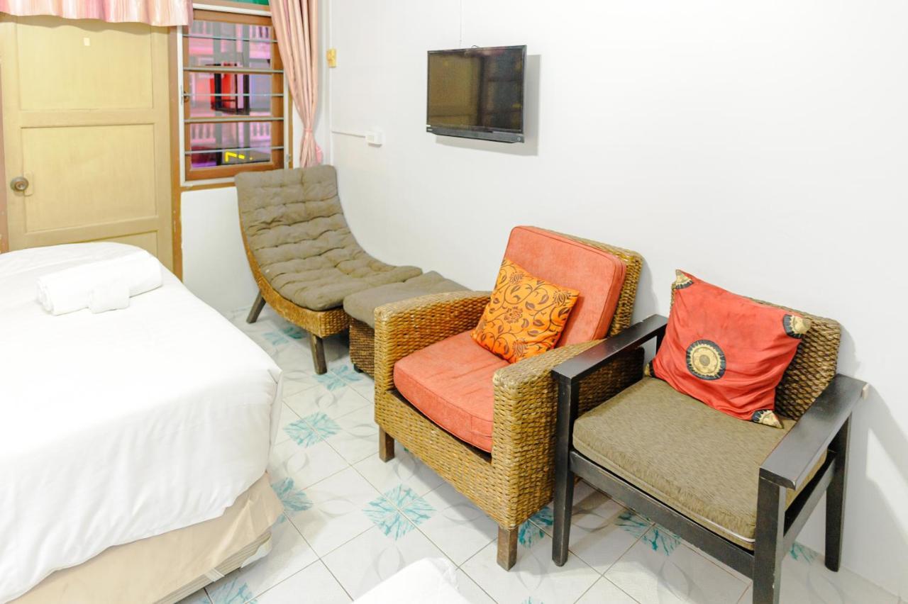 High5 Guesthouse Патая Екстериор снимка