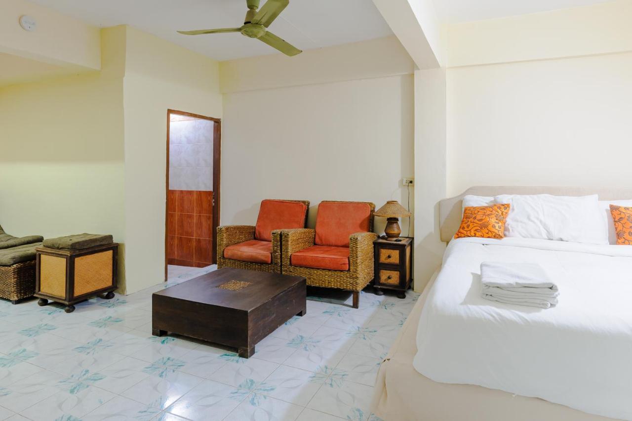 High5 Guesthouse Патая Екстериор снимка