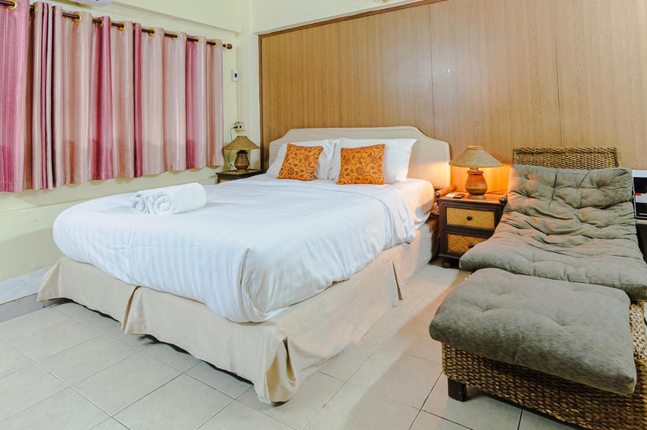 High5 Guesthouse Патая Екстериор снимка