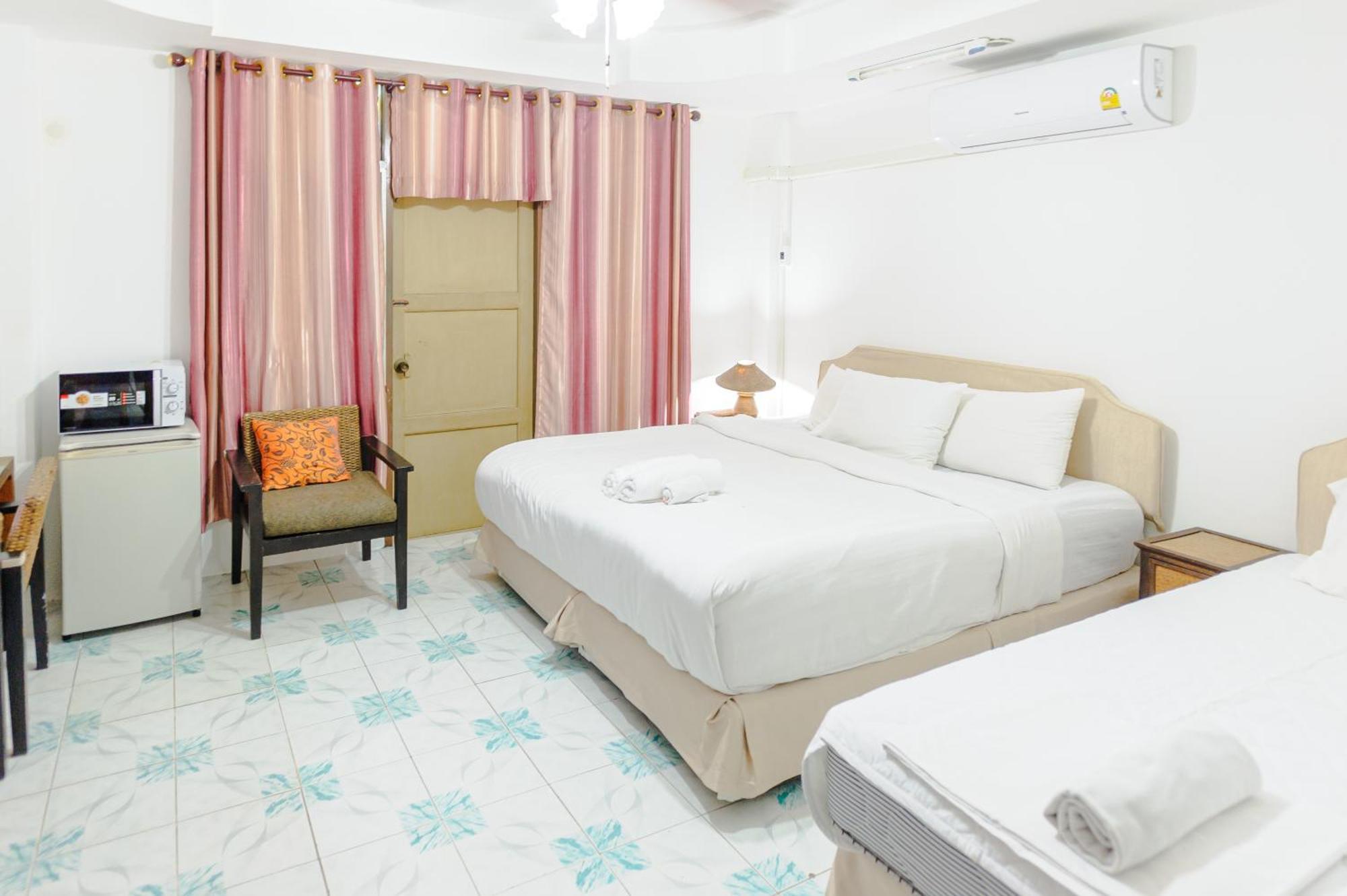High5 Guesthouse Патая Екстериор снимка