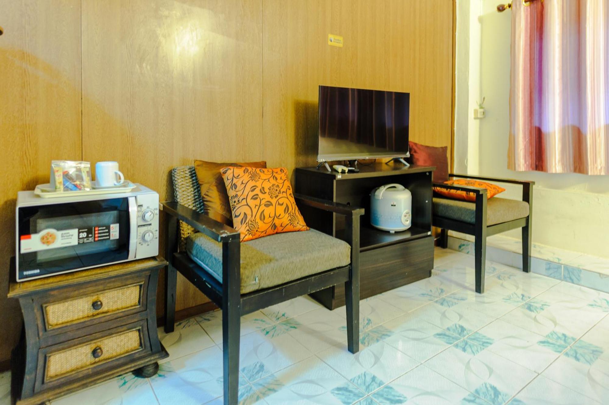 High5 Guesthouse Патая Екстериор снимка