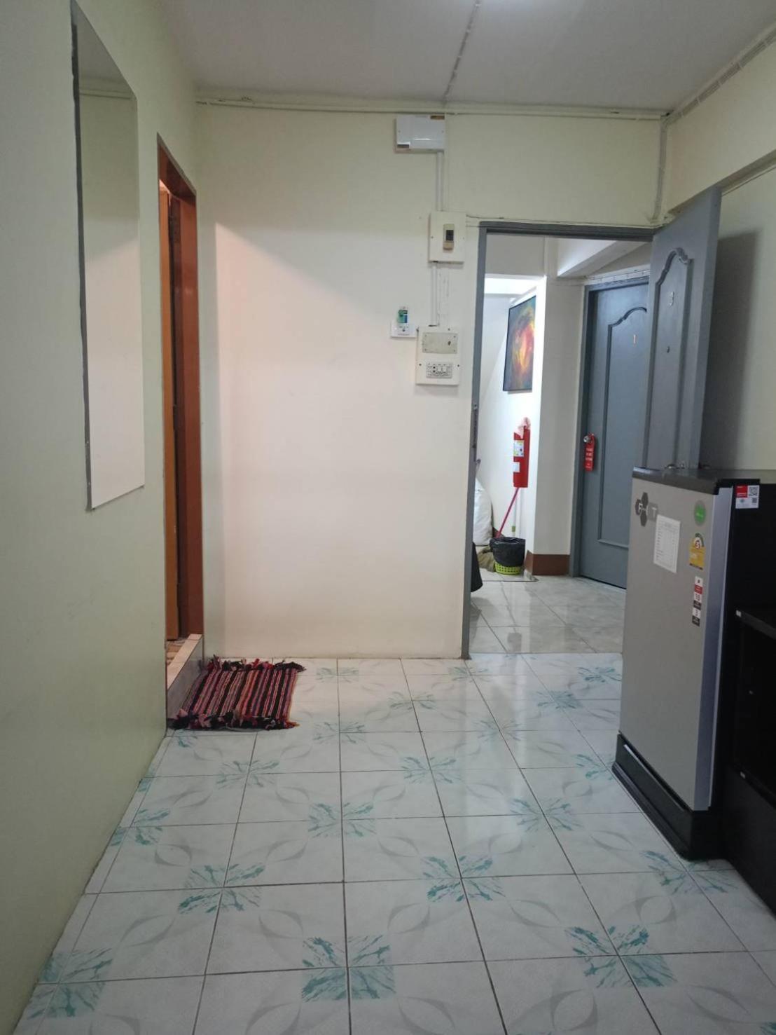 High5 Guesthouse Патая Екстериор снимка