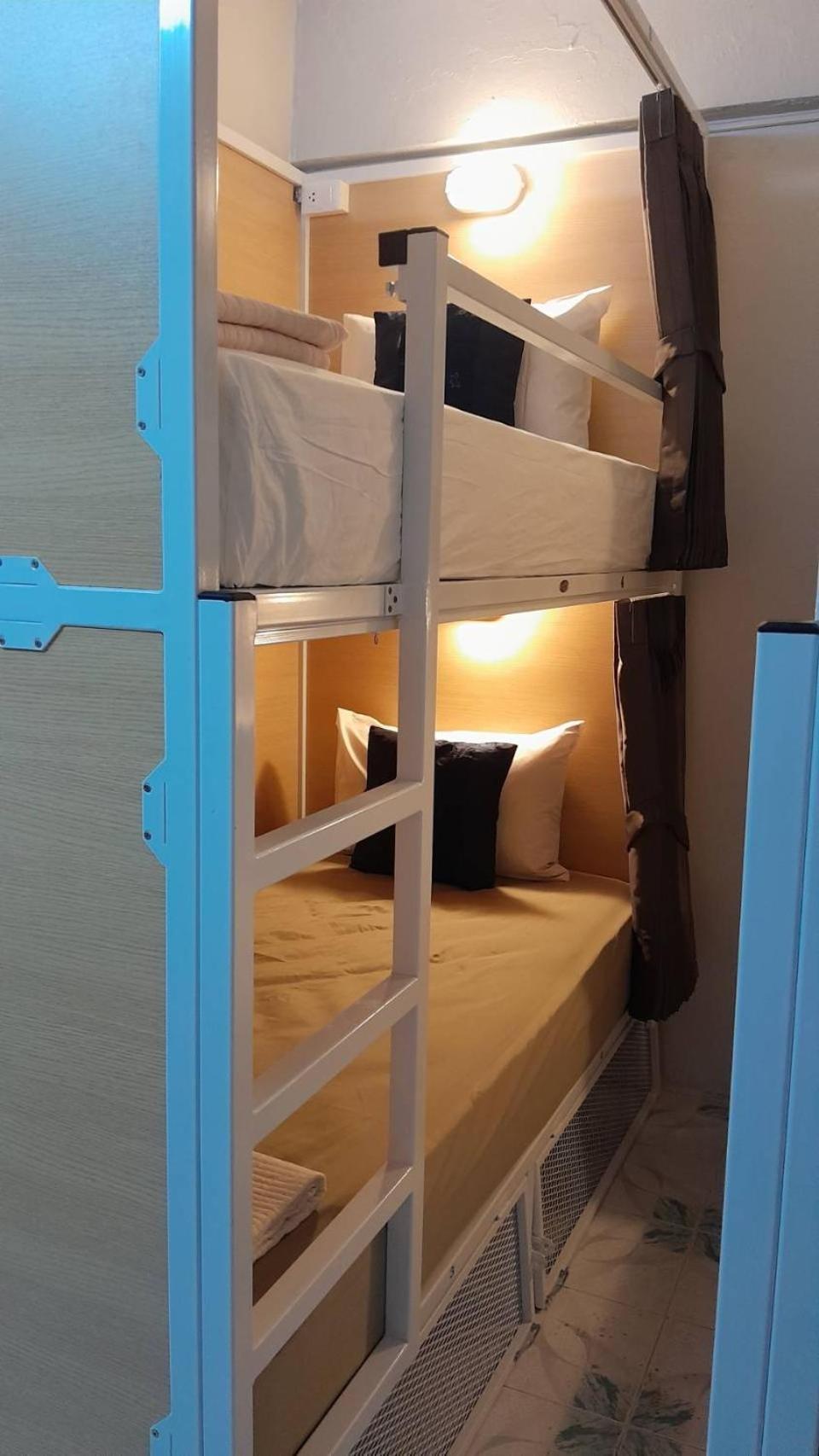 High5 Guesthouse Патая Екстериор снимка